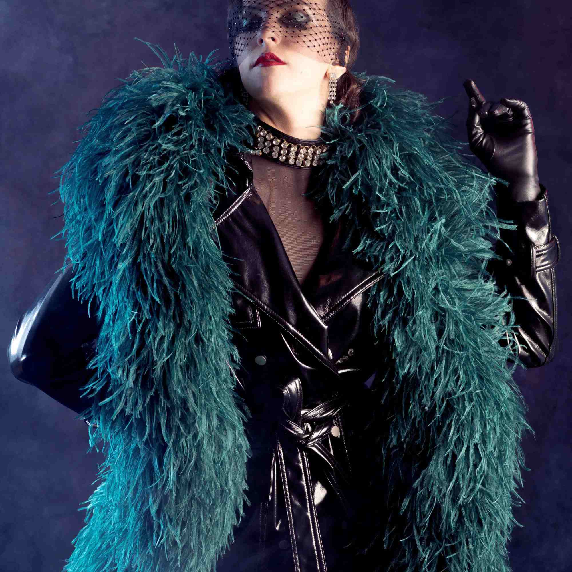 Effeuilleuse Burlesque Performeuse Feu Paris